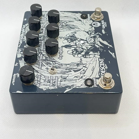 USED_​​Descent_04
