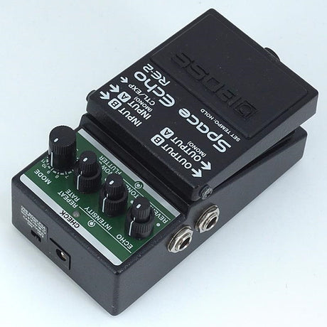 USED_​​RE-2_Boss_02