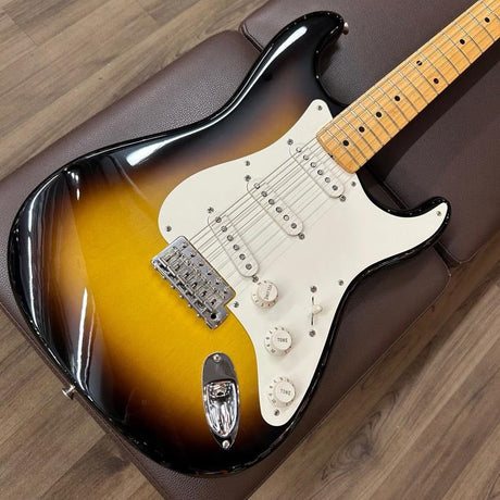USED_​​1956_Stratocaster_NOS_(2-Color_Sunburst)_[SN_R36833]_Fender_09