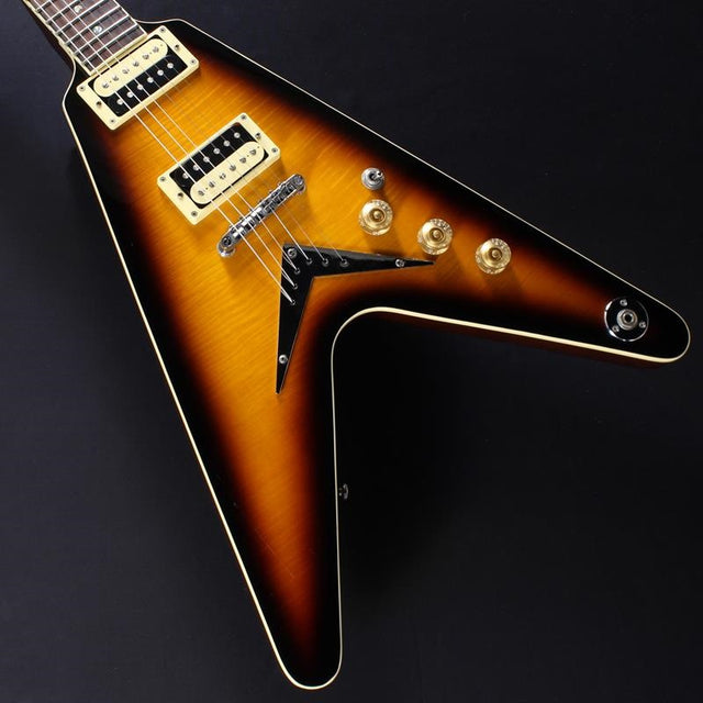 USED_​​V79_Flame_Maple_(Trans_Brazillia_Burst)_01