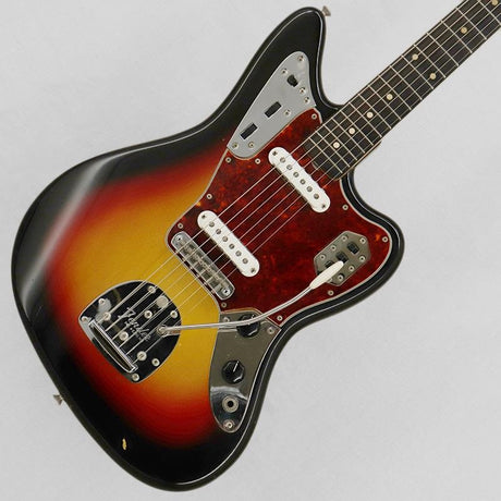 VINTAGE_Jaguar_early'63_Sunburst_R_02