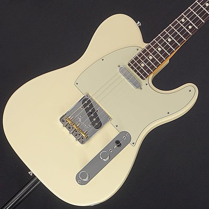 USED_​​American_Professional_Telecaster_(Olympic_White_Rosewood)_[SN_US17004106]_Fender_01