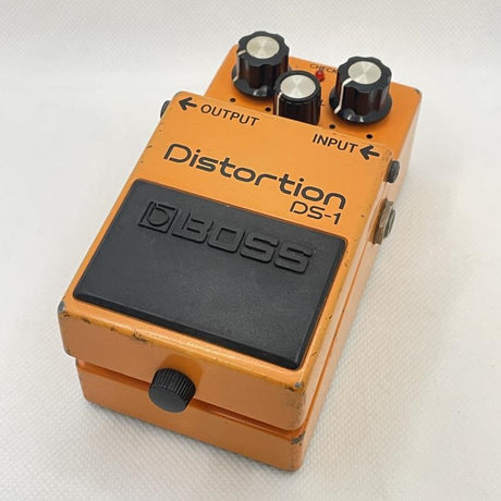 USED_​​Used_DS-1_01