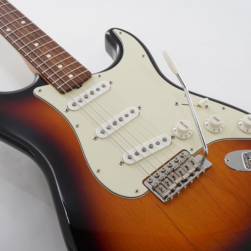 USED_​​Heritage_60s_Stratocaster_(3-Color_Sunburst)_[SN__JD24031123]_09