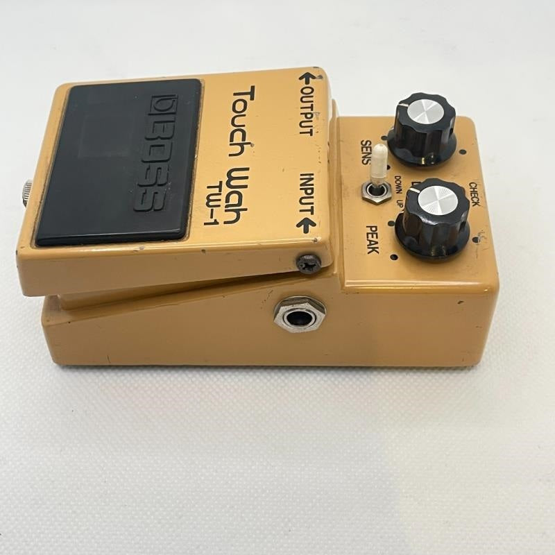 USED_​​TW-1_03