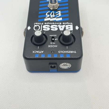 USED_​​BASS_IQ_05