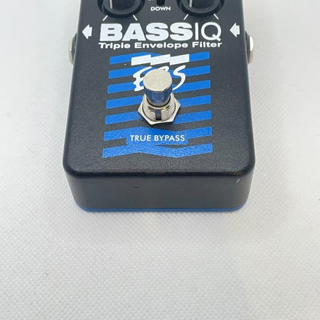 USED_​​BASS_IQ_06