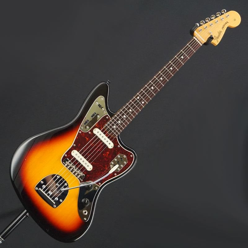 USED_​​Traditional_60s_Jaguar_(3_Tone_Sunburst)_[SN_JD23005608]_Fender_03