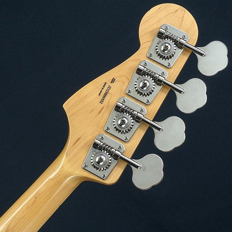 USED_​​FSR_Traditional_Late_60s_Jazz_Bass_(3-Tone_Sunburst)_08