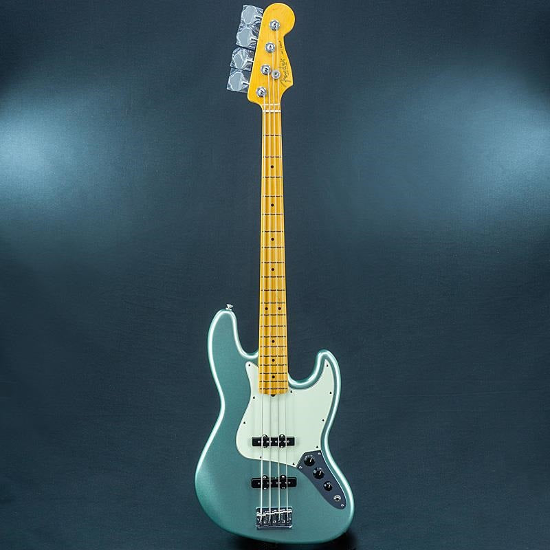 USED_​​American_Professional_II_Jazz_Bass_(Mystic_Surf_Green_Maple)_03