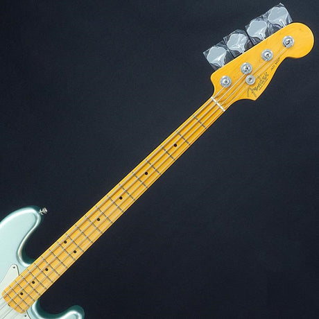 USED_​​American_Professional_II_Jazz_Bass_(Mystic_Surf_Green_Maple)_05