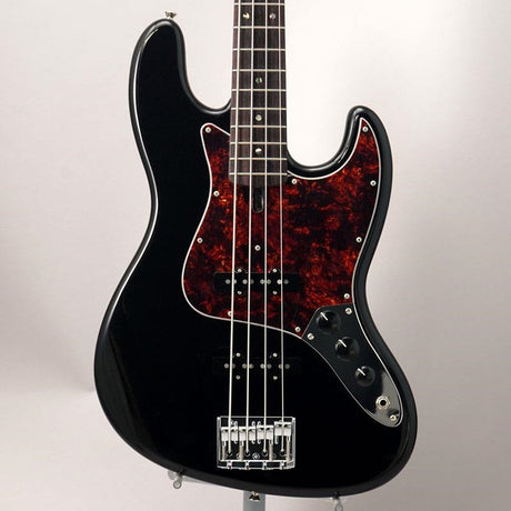 Standard-J_(Glitter_Black_Metallic)_01