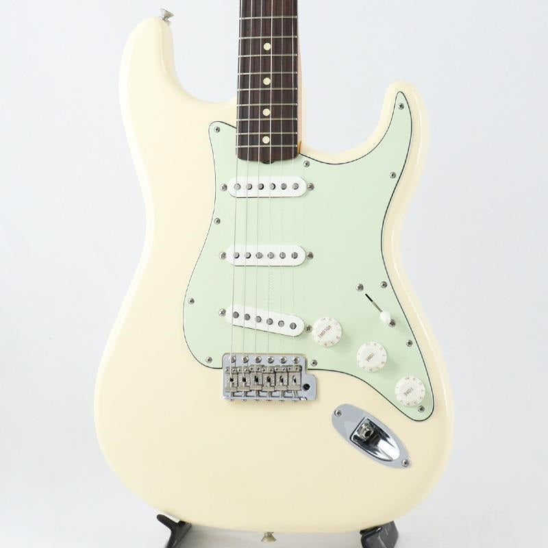 USED_​​Vintera_II_60s_Stratocaster_RW_(Olympic_White)_01