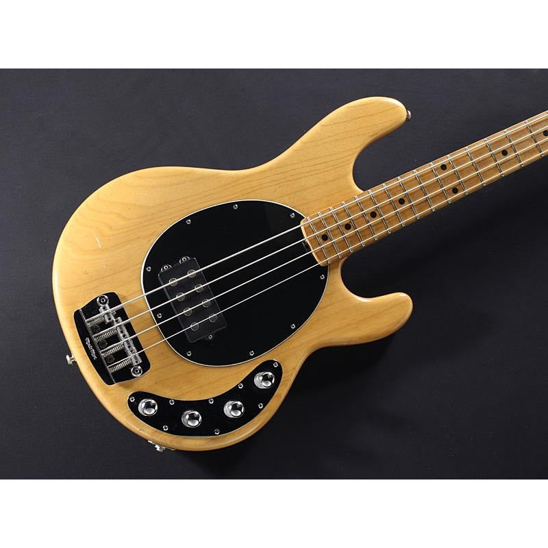 USED_​​Stingray_4_(NAT_M)_03