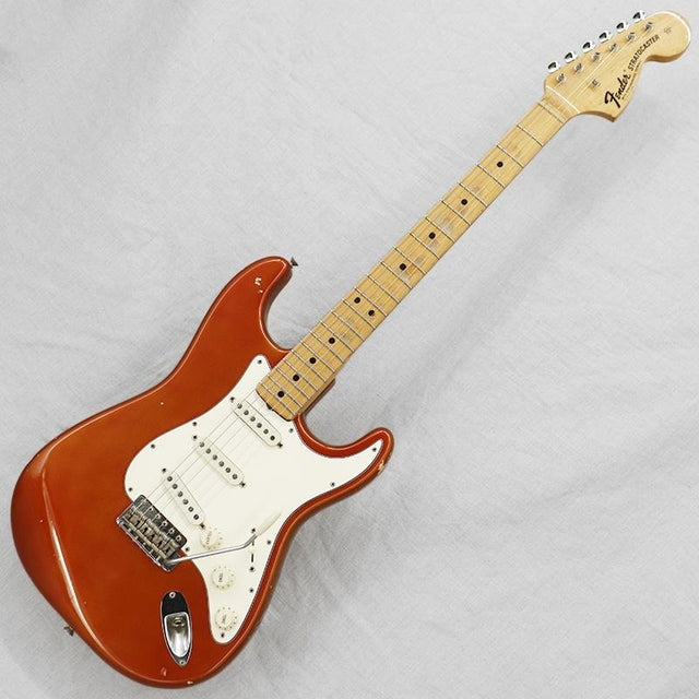 VINTAGE_Stratocaster_'69_Laminate_Maple_Fingerboard_CandyAppleRed_M_01