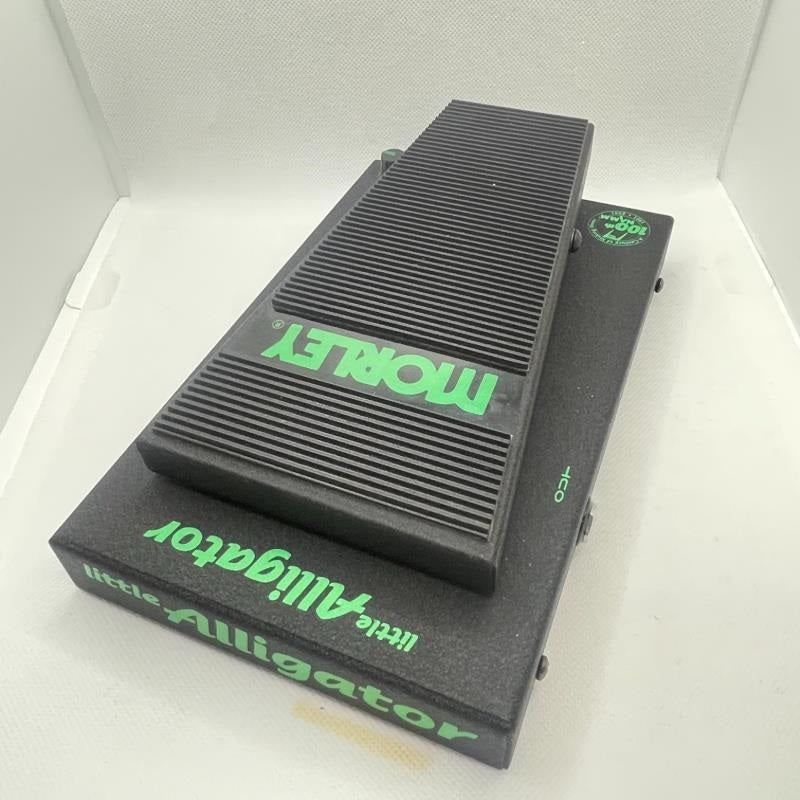 USED_​​Little_Alligator_01