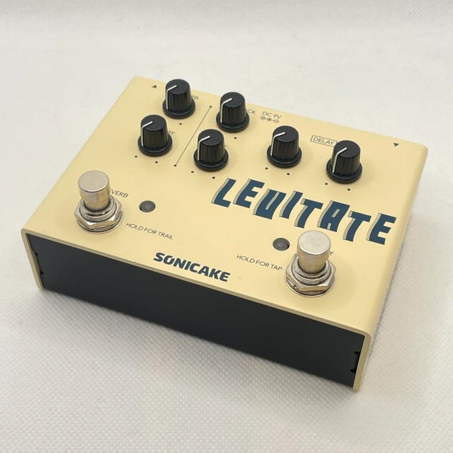 USED_​​Levitate_01