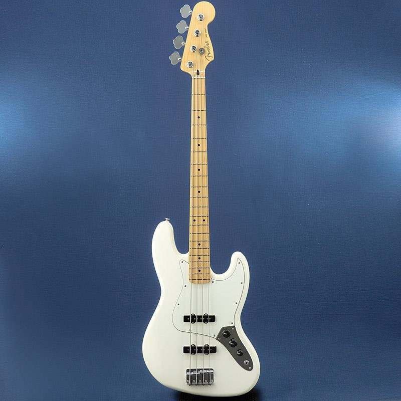 Used_Player_Jazz_Bass_(Polar_White_Maple)_03