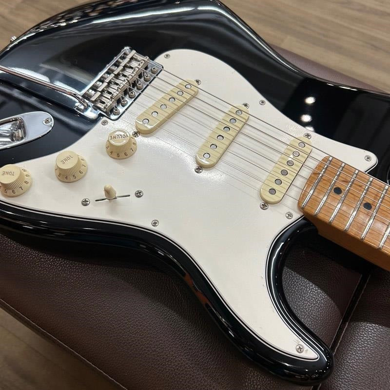 USED_​​IKEBE_40th_Anniversary_TBC_1958_Stratocaster_NOS_Roasted_Maple_Neck_(Black)_[SN_CZ524167]_Fender_10