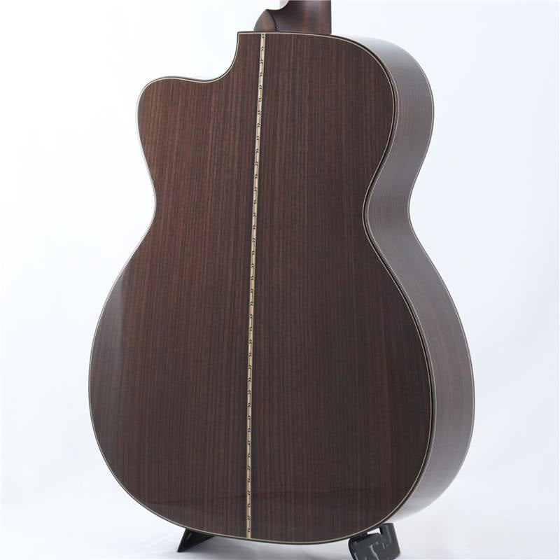 [Selected_Item]_OMC_Soloist_DE_#D2605247_Beaujolais_02