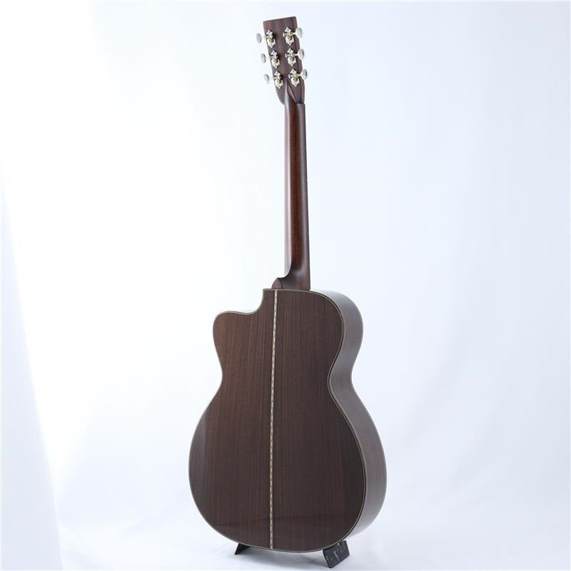 [Selected_Item]_OMC_Soloist_DE_#D2605247_Beaujolais_04
