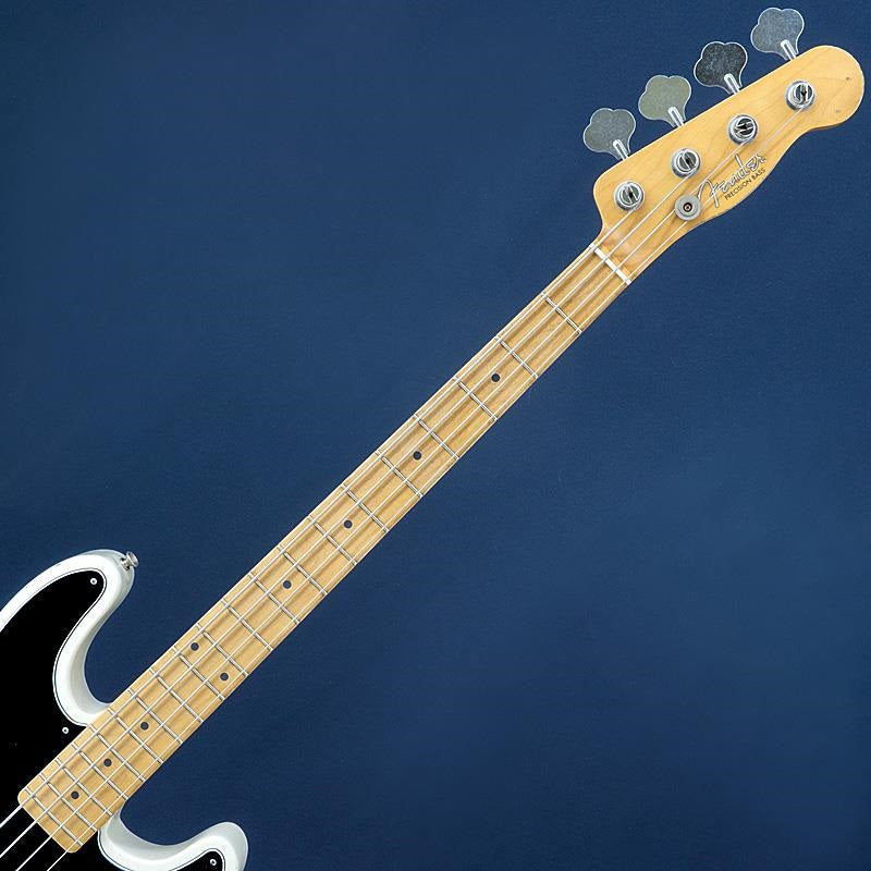 USED_​​Mike_Dirnt_Road_Worn_Precision_Bass_(White_Blonde)_05