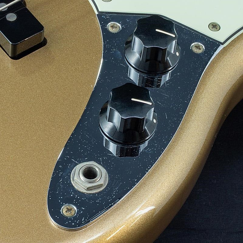 USED_​​Player_Mustang_Bass_PJ_(Firemist_Gold)_09
