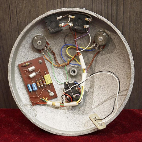 VINTAGE_Fuzz_Face_'68_Gray_Silver_05