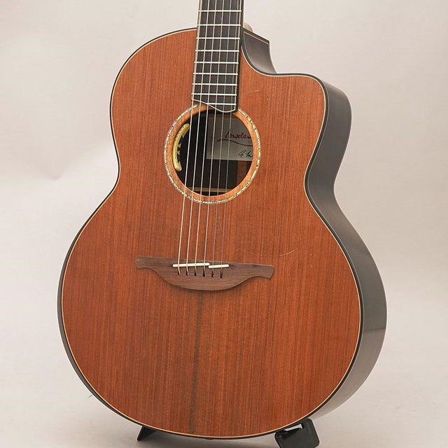 USED_​​F50-C_w_Anthem_(Sinker_Redwood_&_African_Blackwood)_01