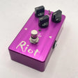 USED_​​Riot_01