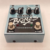 USED_​​Bones_Vienna_Chorus_06