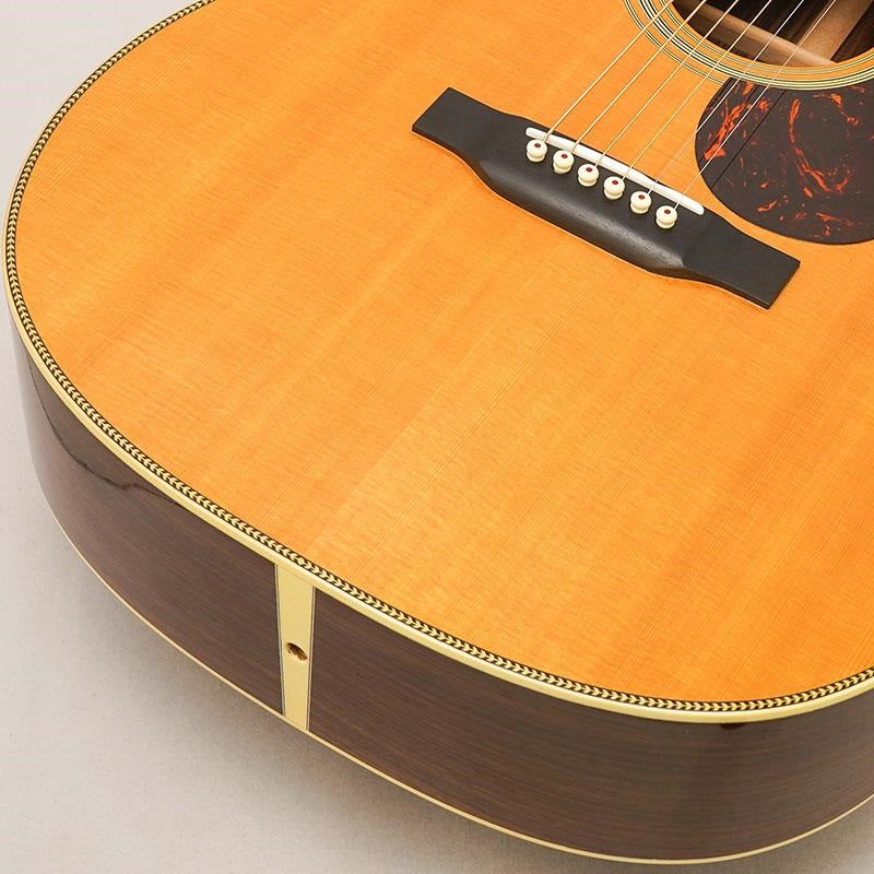 USED_​​OM-28_Standard_'15_Martin_08