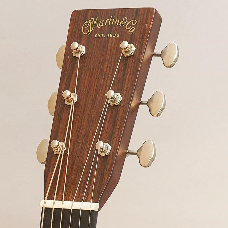 USED_​​OM-28_Standard_'15_Martin_11