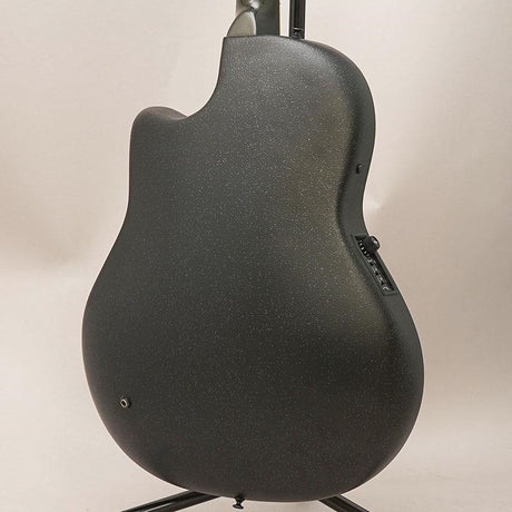 USED_​​1986-6_'86_Ovation_02