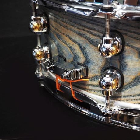 USED_​​MCCA1450S_C_#1011_Music_City_Custom_-USA_Solid_Ash_Shell_Snare_Drums_14×5_[Hand-rubbed_Lightning_Blue_Finish]_07