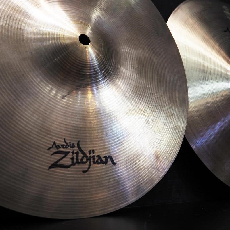 USED_​​90s_A_Zildjian_New_Beat_HiHat_14_pair_[Top_1114g_Bottom_1426g]_05