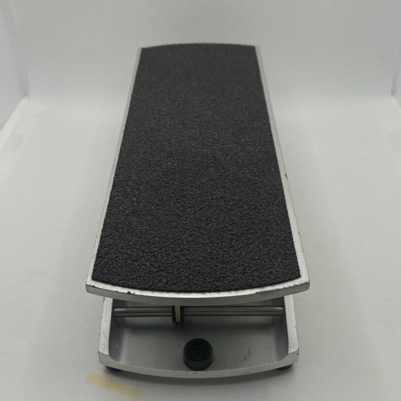 USED_​​MVP_Most_Valuable_Pedal_P06182_06