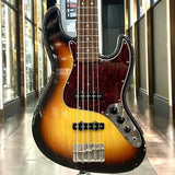 USED_​​Beta_J5_Trad_Master_(3_Tone_Sunburst___Medium_Aged)_01