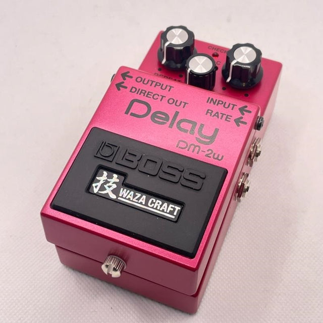 USED_Used_DM-2W_01