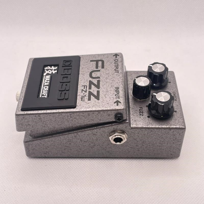 USED_​​FZ-1W_S_N_A1P9028_03
