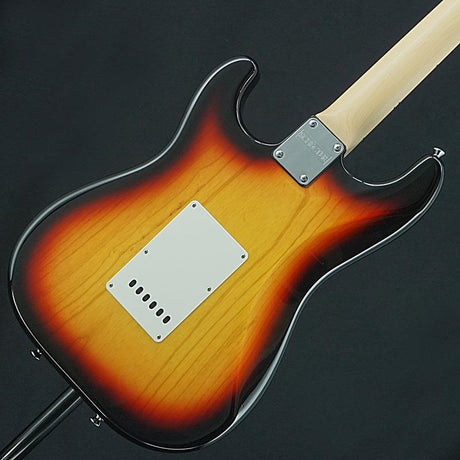 USED_​​TR-ST-250_(3Tone_Sunburst)_Schecter_02