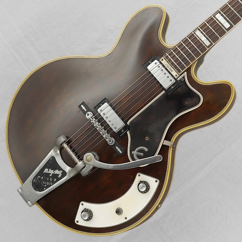 VINTAGE_Caiola_Custom_'67_Modify_Walnut_02