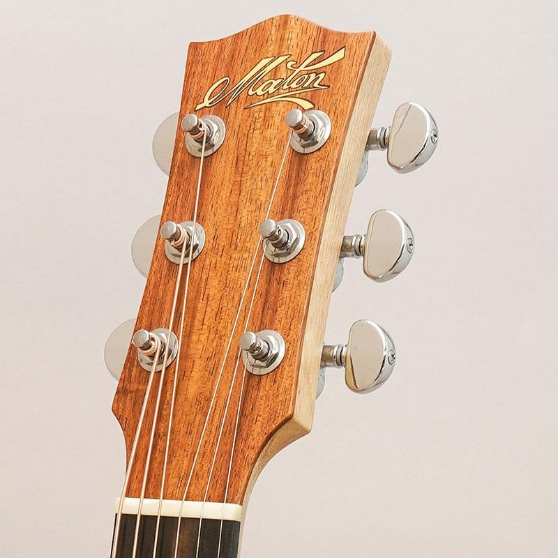 USED_​​Maton_Performer_10