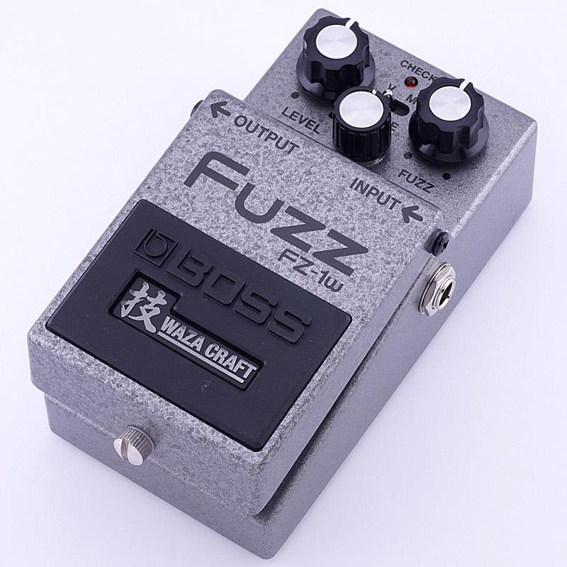 USED_​​FZ-1W_Fuzz_Boss_01