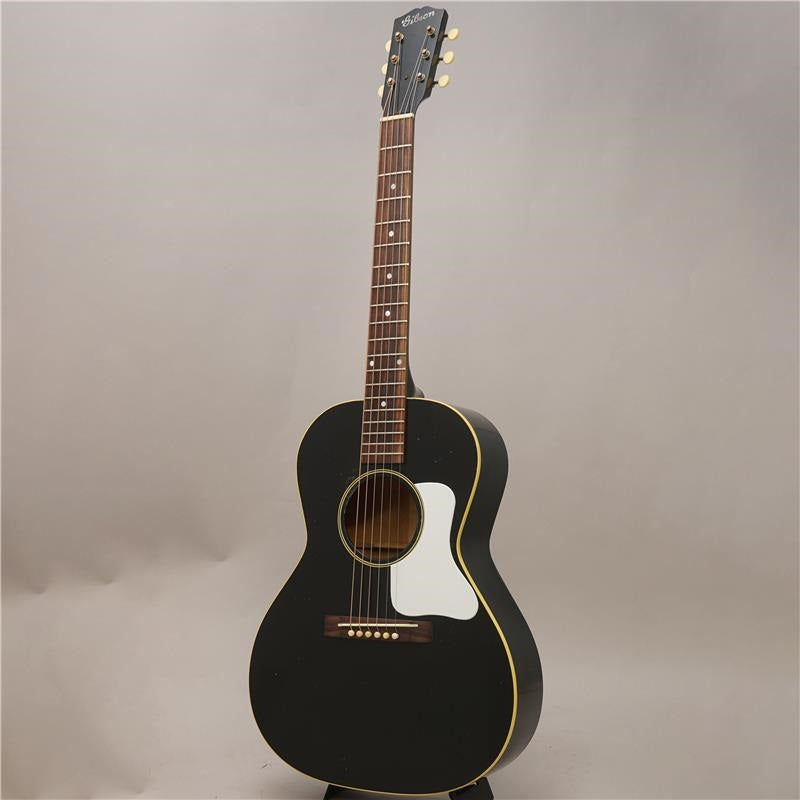 [A_mild，_sweet-toned_instrument_that_the_staff_member_particularly_likes]_Murphy_Lab_Collection_1933_L-00_Light_Aged_(Ebony)_#21586032_Gibson_03