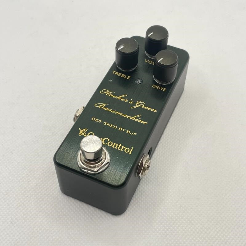 USED_​​Hooker's_Green_Bass_Machine_3K_01