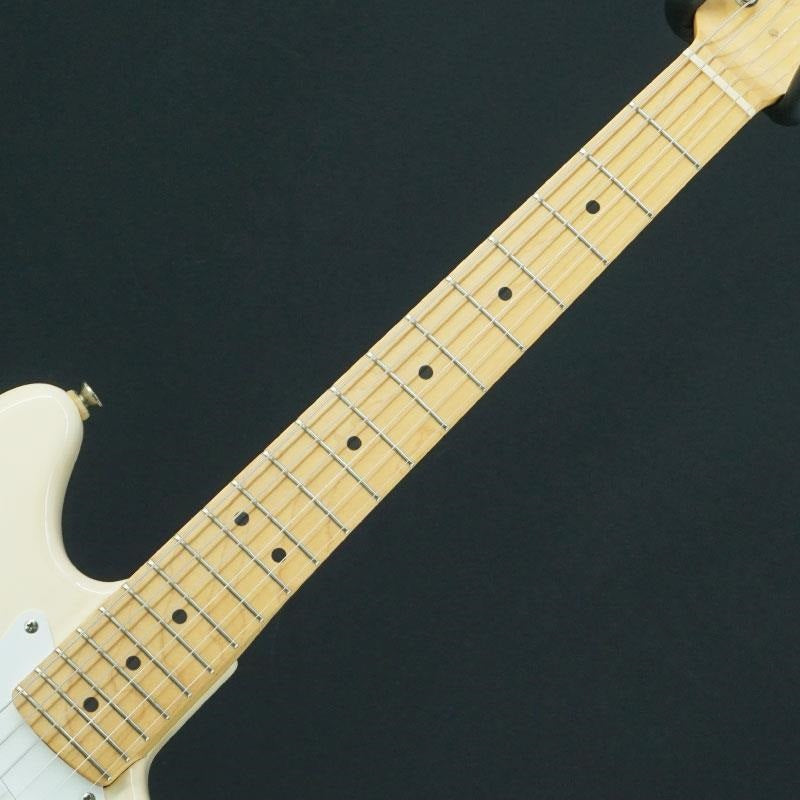 USED_​​Duo-Sonic_(White)_[SN_MN411208]_Fender_05