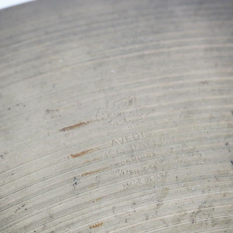 VINTAGE_60s_A_Zildjian_Ride_22_[2616g]_with_keyhole_03