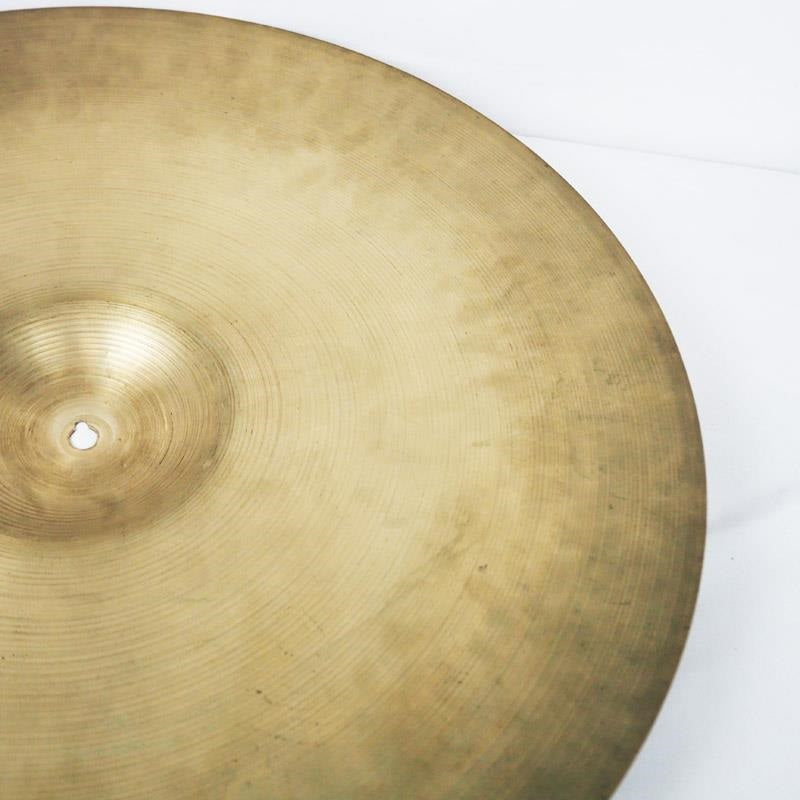 VINTAGE_60s_A_Zildjian_Ride_22_[2616g]_with_keyhole_09