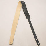 [Domestic_Genuine_Leather_Strap]_SHRINK_(White)___SLIM___M-Size_(Tail_strap_for_acoustic-electric_guitars)_04
